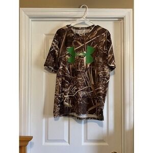 Men's Camouflage / Camo Shirt ~ Under Armour T Shirt~ Size Large ~ Short Sleeve